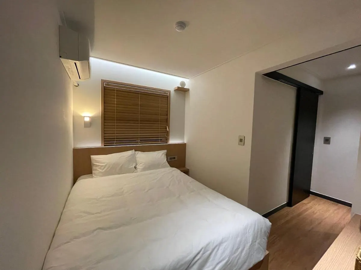 Butlerlee Bricks Hostel Seoul South Korea