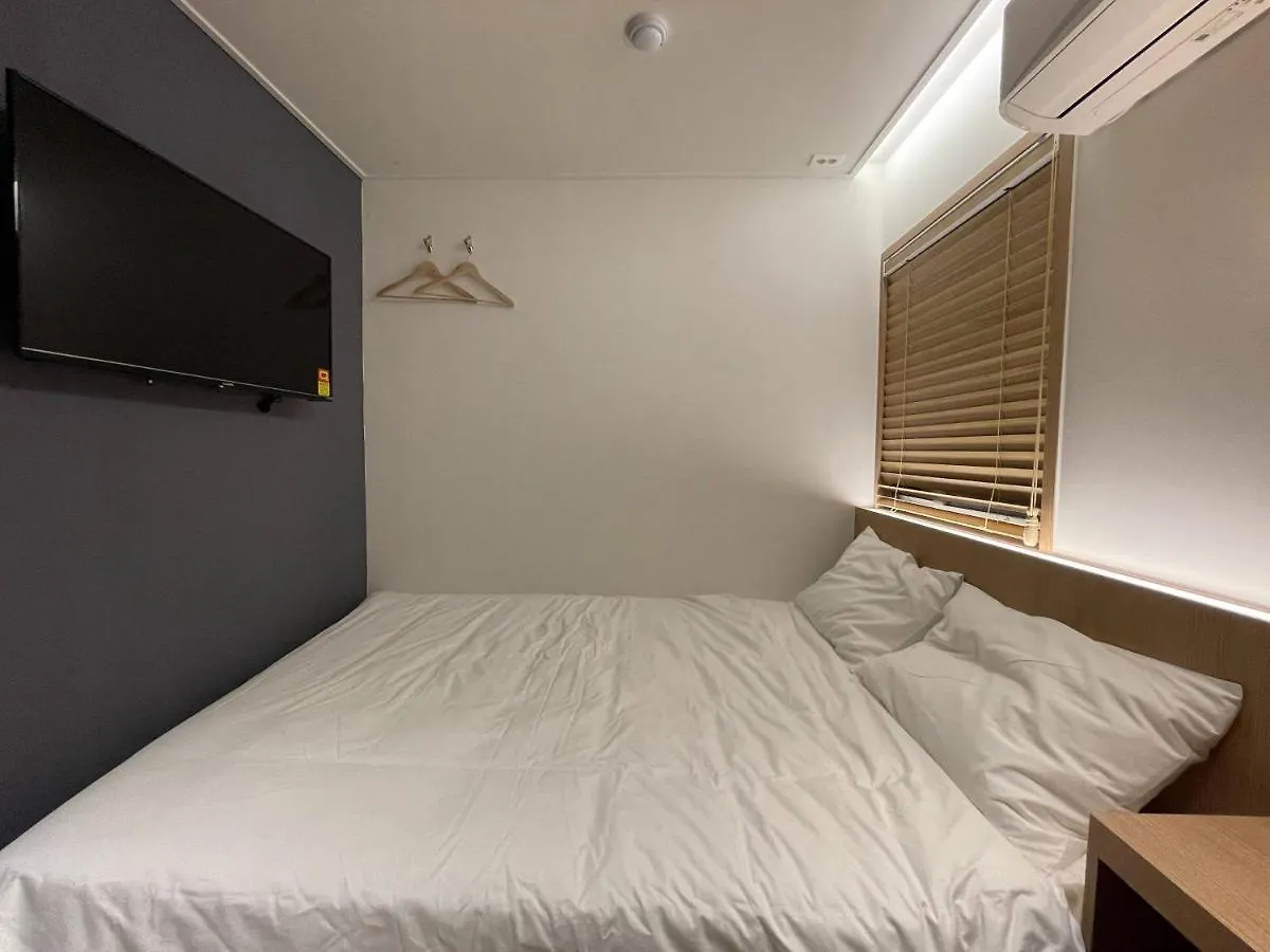 Butlerlee Bricks Hostel Seoul