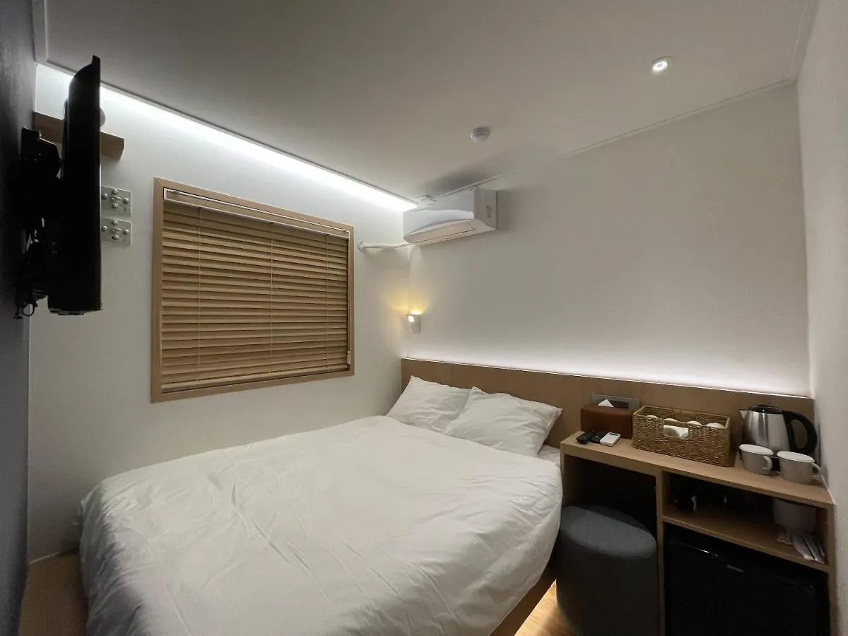 Butlerlee Bricks Hostel Seoul