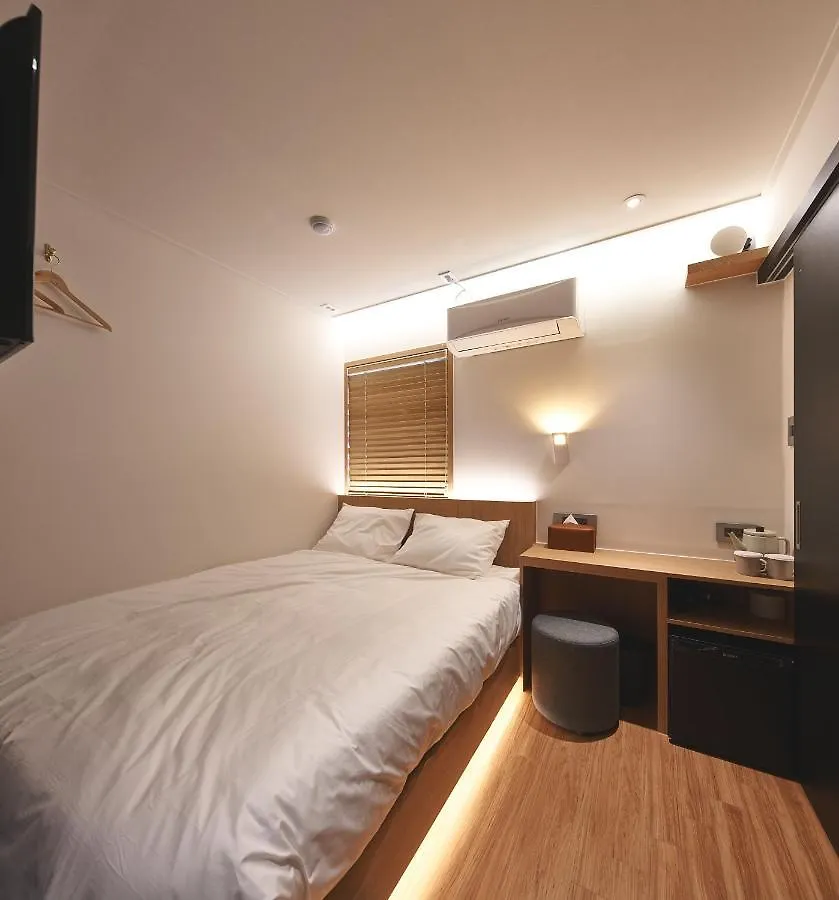 Butlerlee Bricks Hostel Seoul