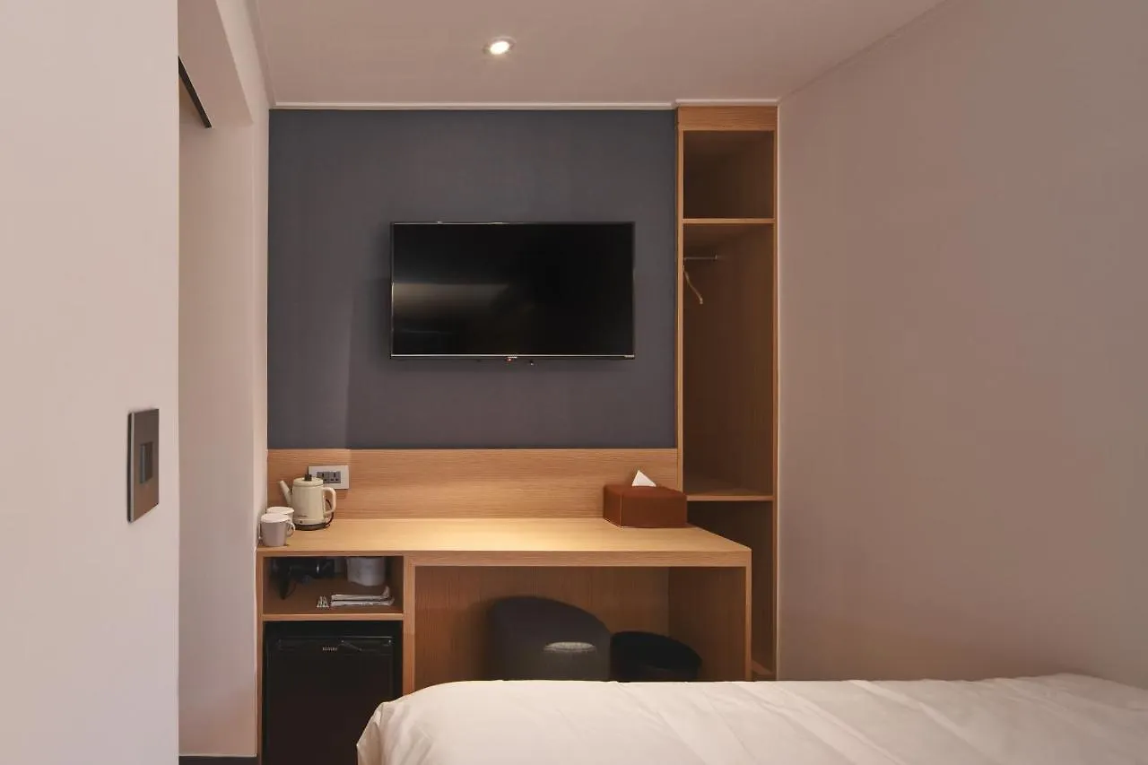 Butlerlee Bricks Hostel Seoul
