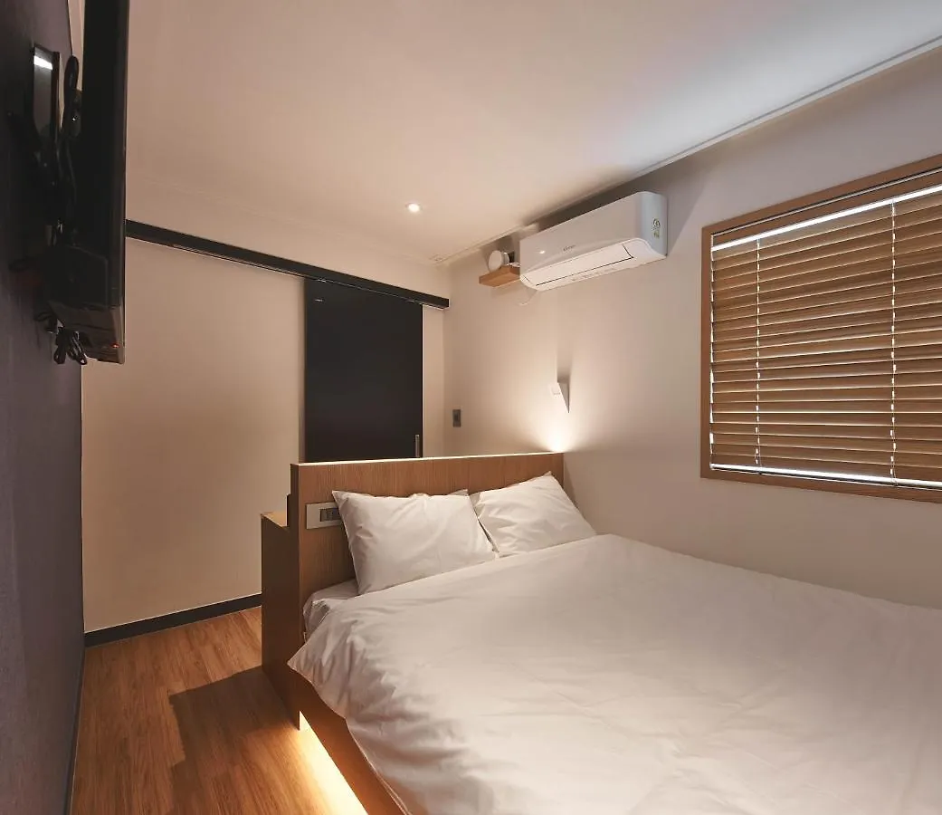 Butlerlee Bricks Hostel Seoul