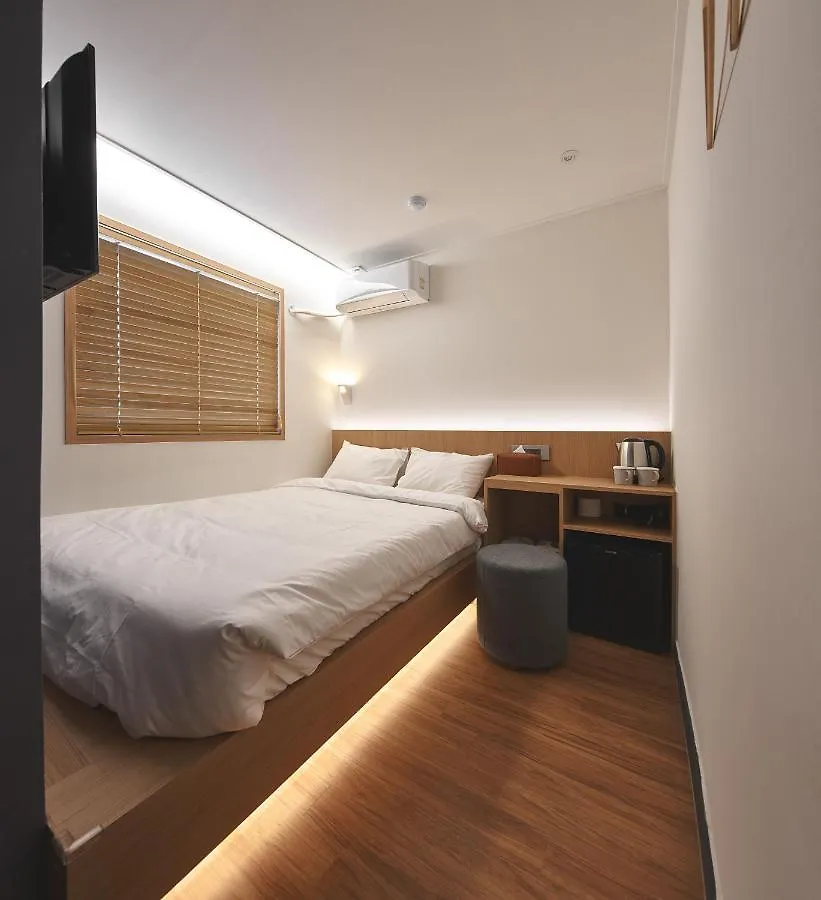 Butlerlee Bricks Hostel Seoul