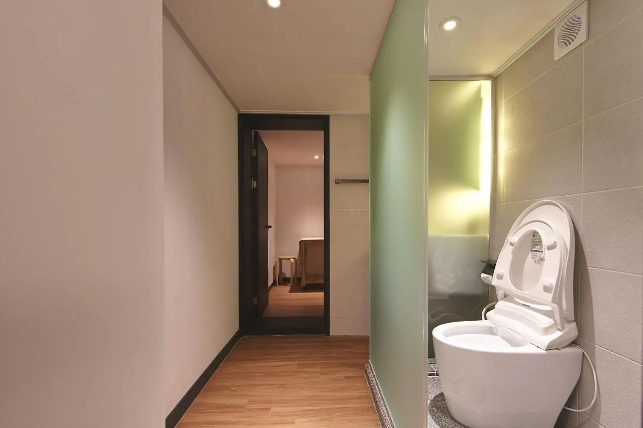 Butlerlee Bricks Hostel Seoul South Korea