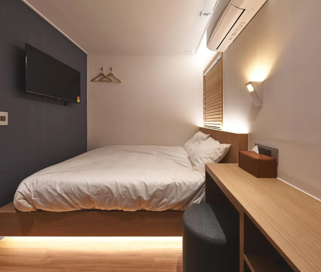 Butlerlee Bricks Hostel Seoul South Korea